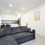 Home2book Modern Indoor Terrace, La Laguna (Tenerife)