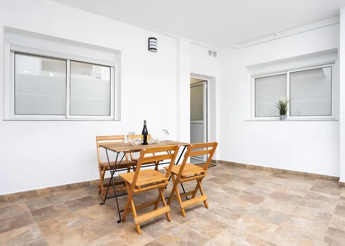 Home2book Modern Indoor Terrace, Апартаменты Сан-Кристобаль-де-Ла-Лагуна