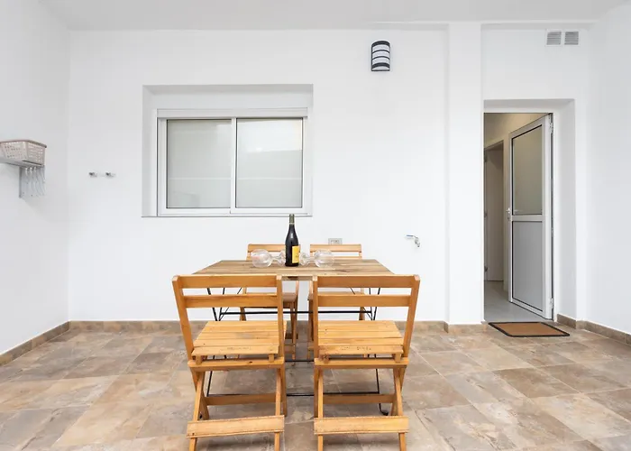 Home2book Modern Indoor Terrace, *