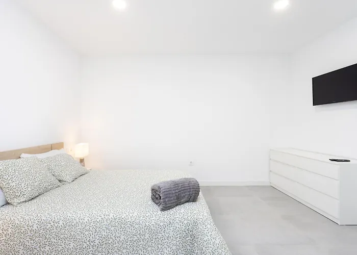 Home2book Modern Indoor Terrace,